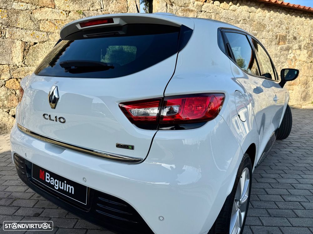 Renault Clio 0.9 TCe Limited Edition - 17