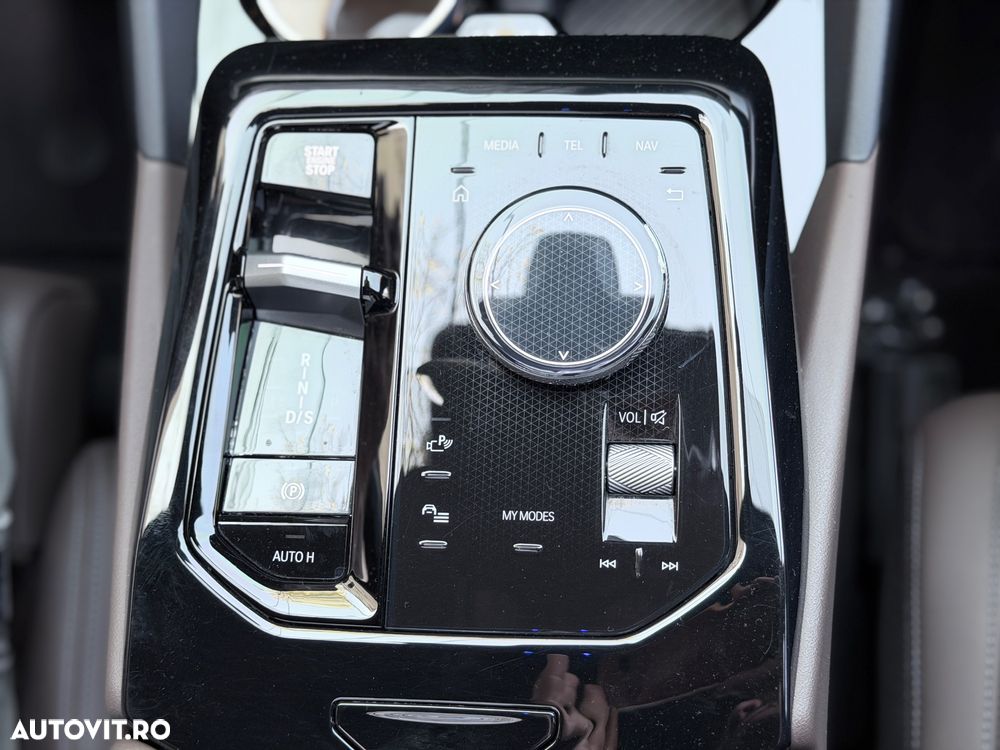 BMW Seria 5 520d AT MHEV - 29