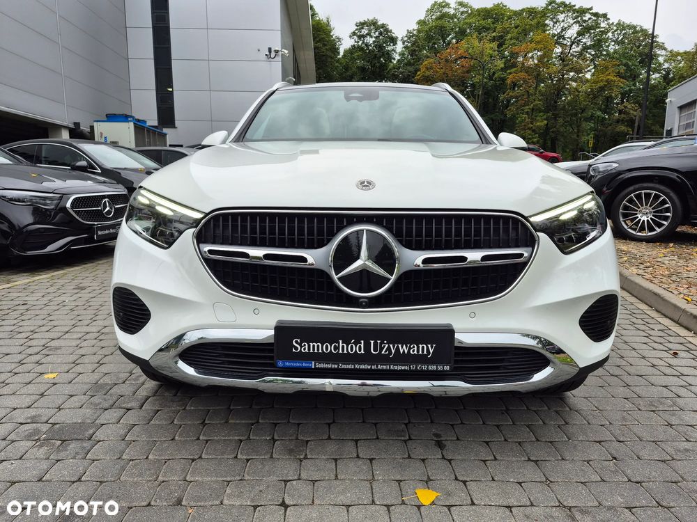 Mercedes-Benz GLC 300 4Matic 9G-TRONIC Edition Avantgarde - 3