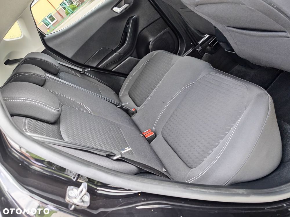 Ford Fiesta 1.0 EcoBoost S&S TITANIUM - 19
