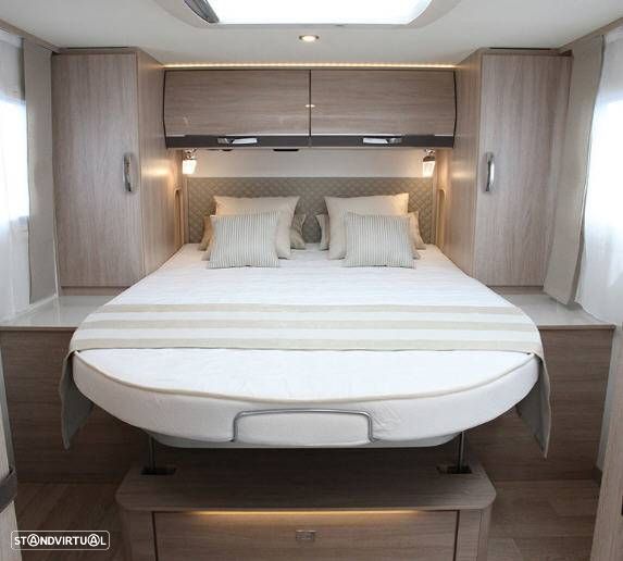 Rapido Le Randonneur 680 FF  Cama central/Basculante - 4