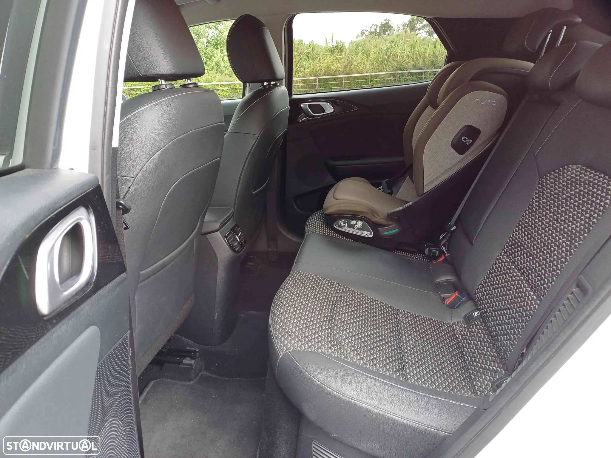 Kia XCeed 1.6 GDi PHEV Tech - 18