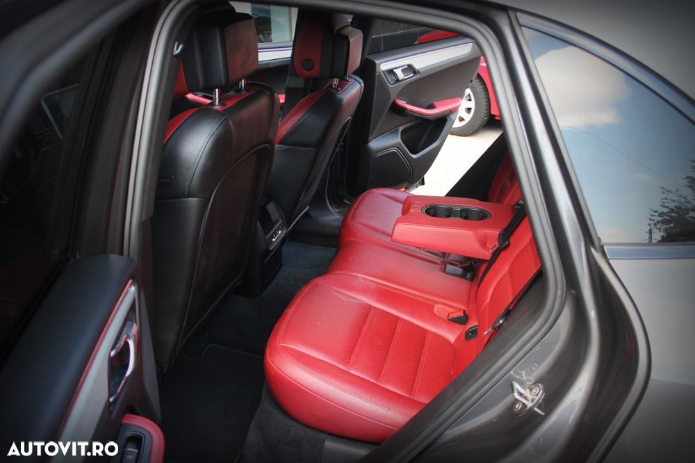 Porsche Macan - 14