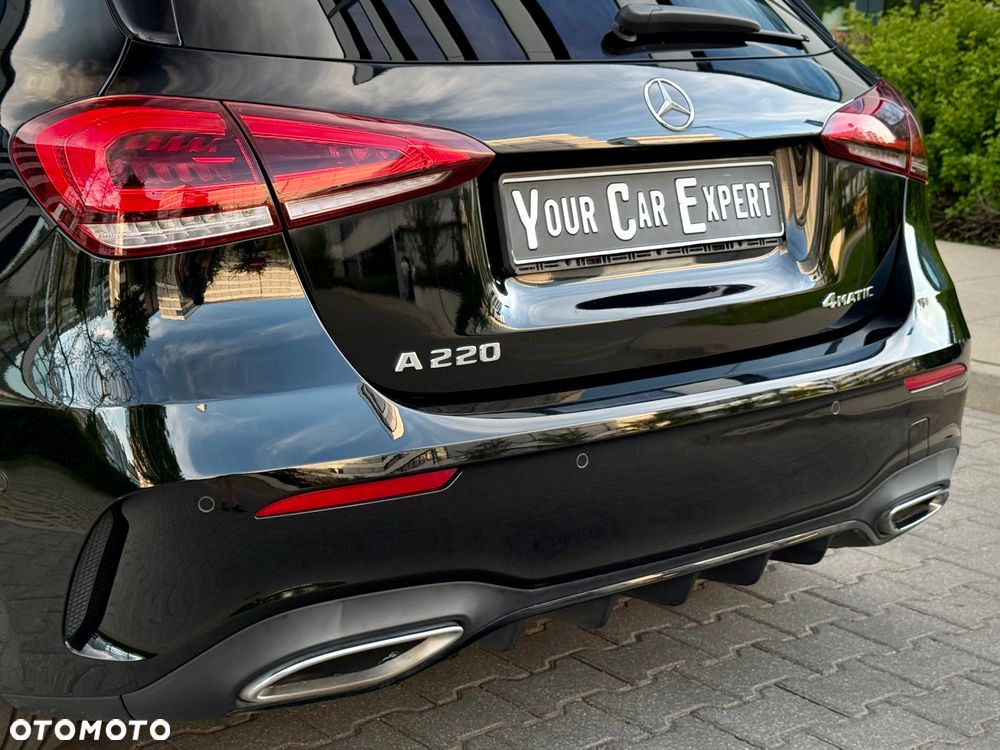 Mercedes-Benz Klasa A 220 4-Matic AMG Line 7G-DCT - 24