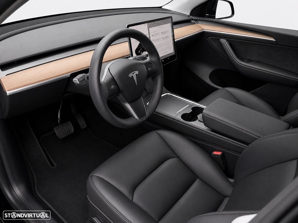 Tesla Model Y Standard - 9
