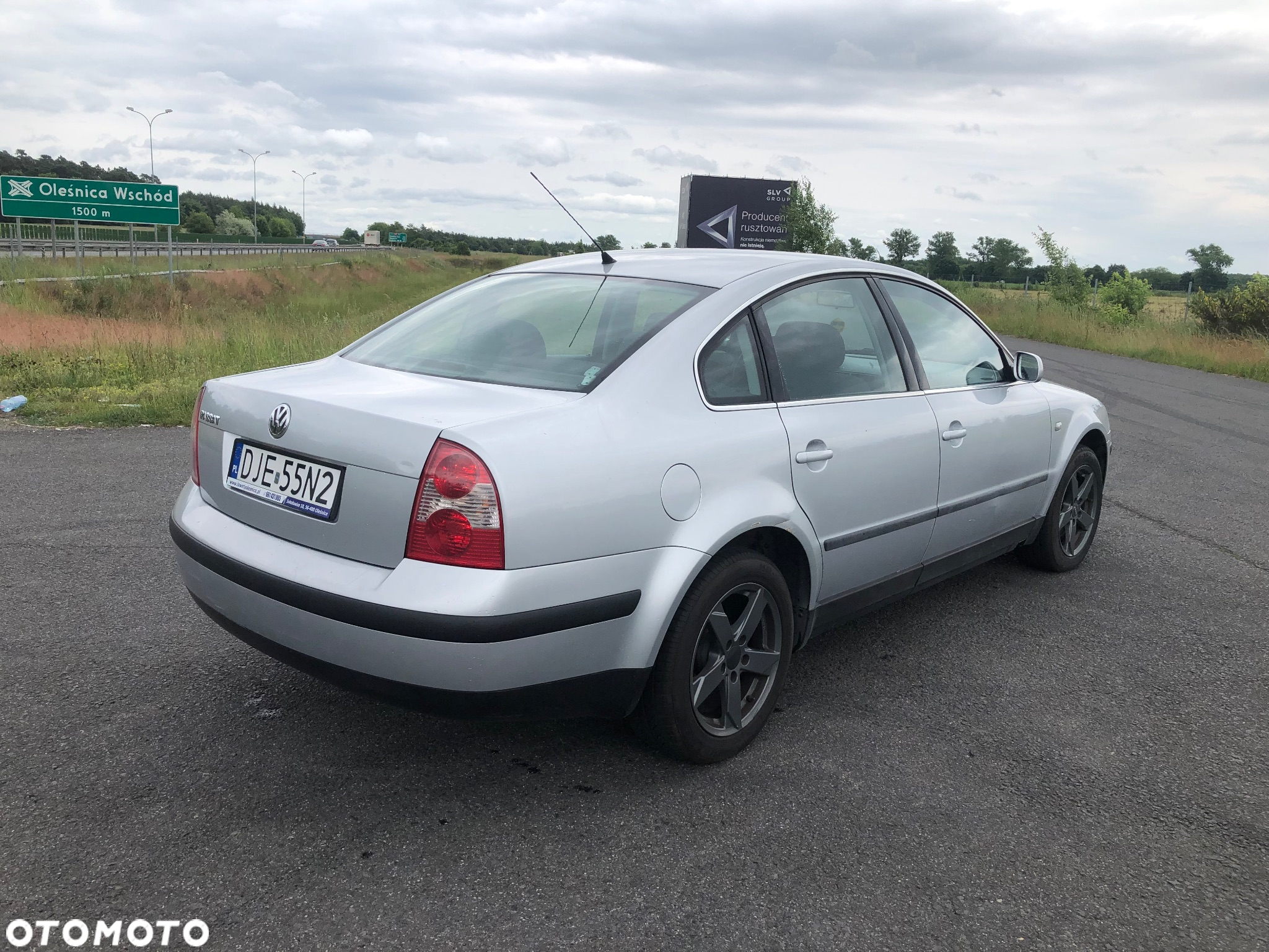 Volkswagen Passat 1.6 - 7