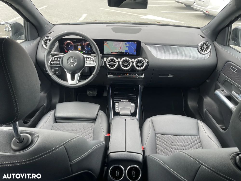 Mercedes-Benz GLA 250 e 8G-DCT Progressive - 24