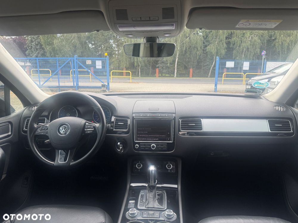 Volkswagen Touareg 3.0 V6 TDI BMT - 21