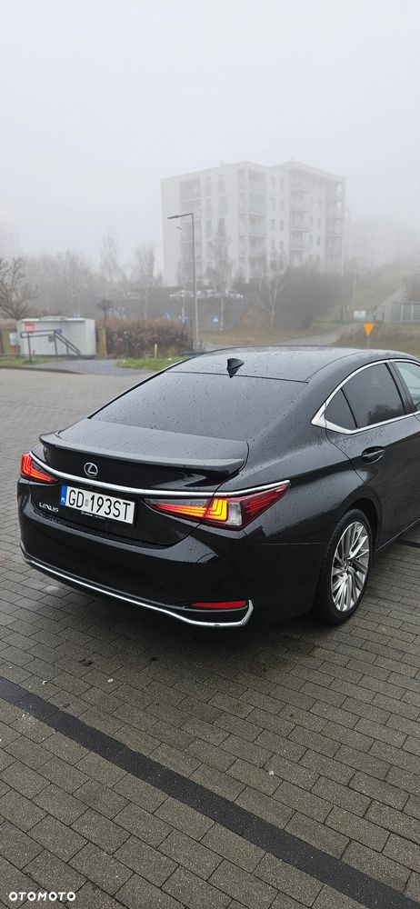 Lexus ES - 11