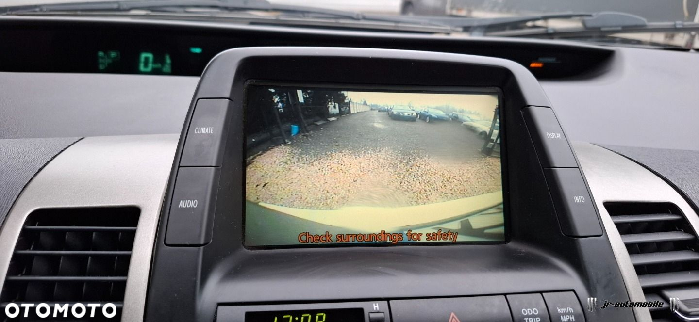 Toyota Prius - 9