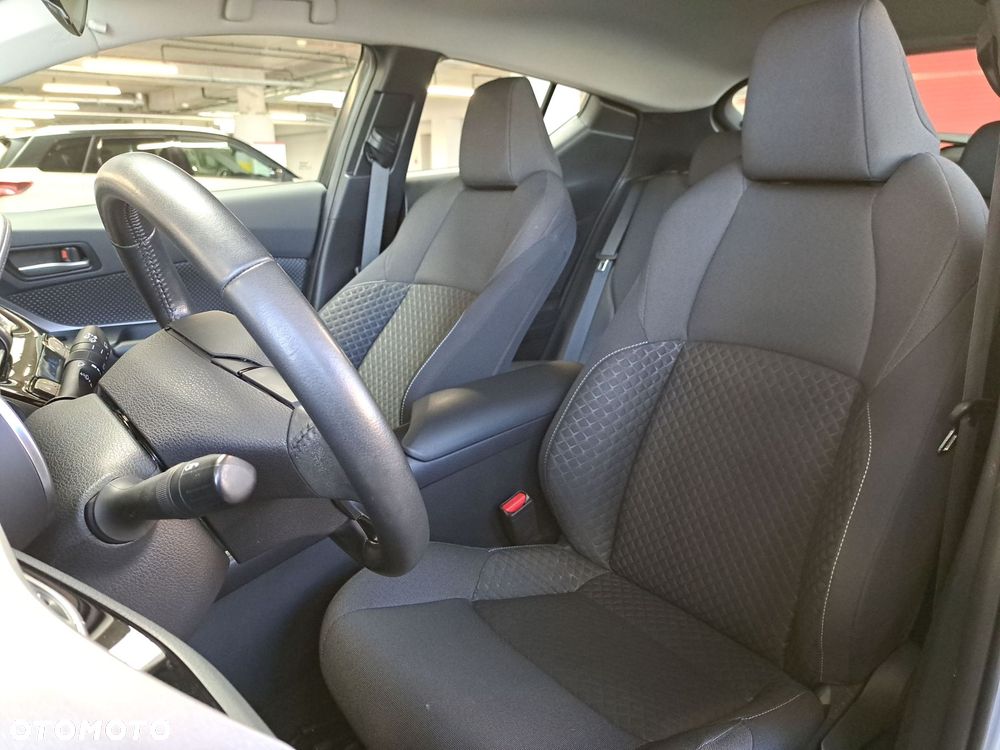 Toyota C-HR 1.8 Hybrid GPF Comfort - 30