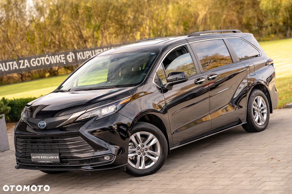 Toyota Sienna - 6