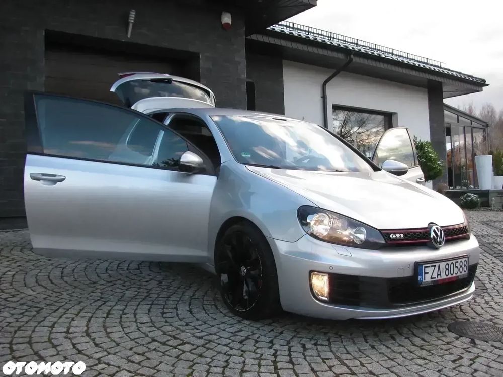 Volkswagen Golf 2.0 GTI DSG - 16
