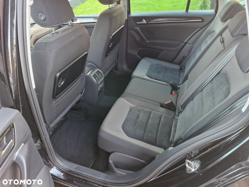 Volkswagen Golf 2.0 TDI BlueMotion Technology Edition - 13