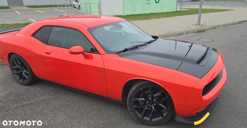 Dodge Challenger 5.7 R/T - 8