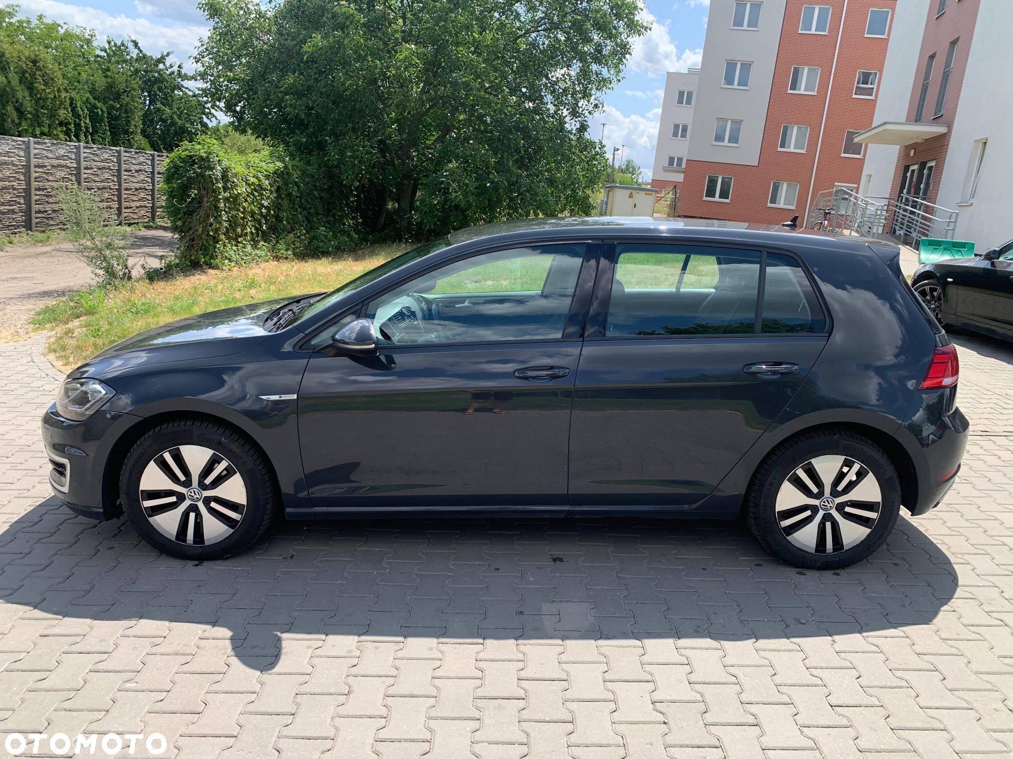 Volkswagen Golf e-Golf - 8