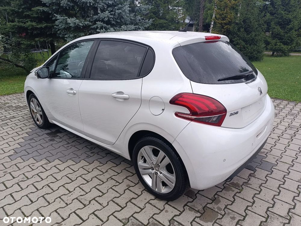 Peugeot 208 Blue-HDi 100 Stop&Start Style - 5