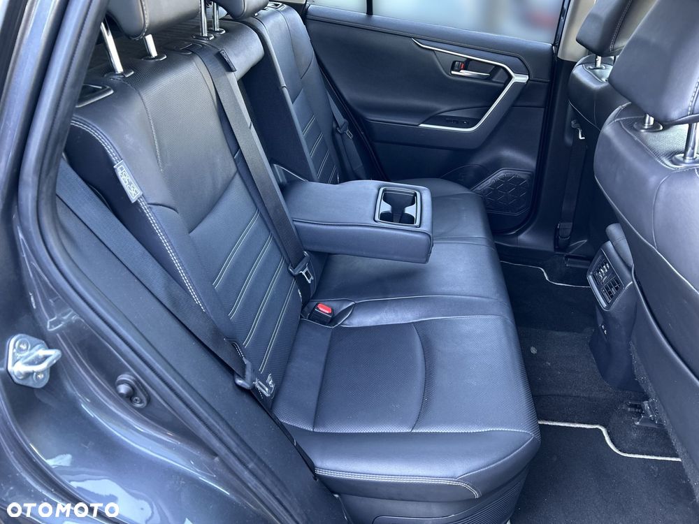 Toyota RAV4 2.5 Hybrid Executive 4x2 - 18