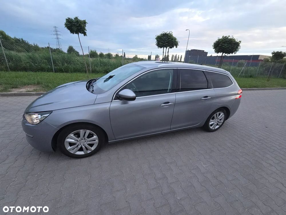 Peugeot 308 1.6 BlueHDi Allure S&S - 1