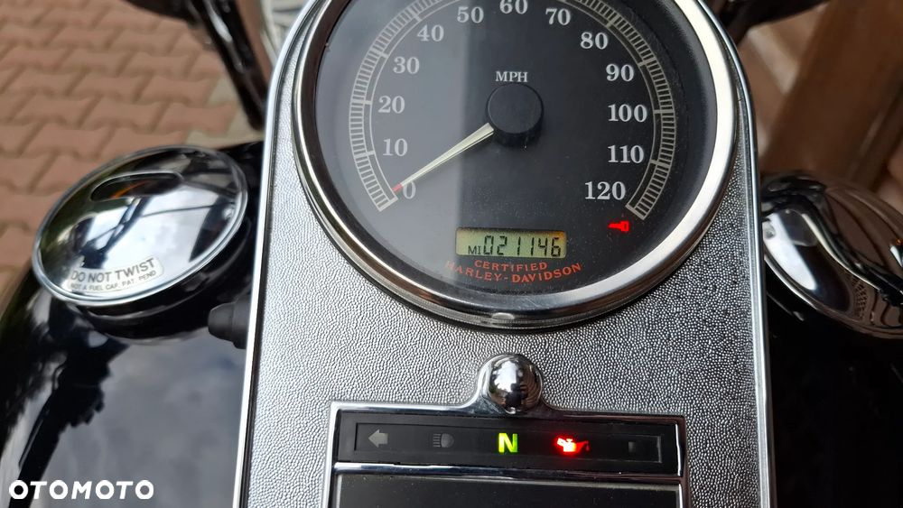 Harley-Davidson Softail Fat Boy - 25