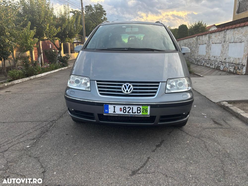Volkswagen Sharan 1.9 TDI 4Motion - 7