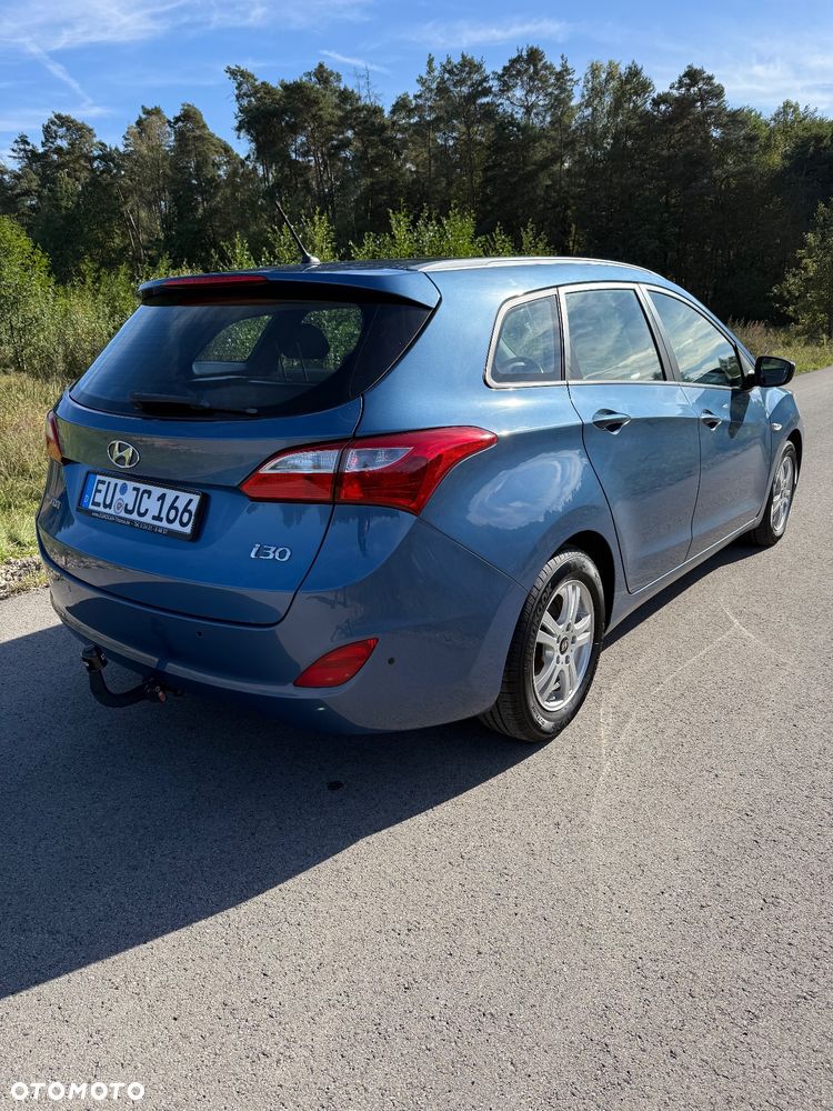 Hyundai i30 1.6 CRDi BlueDrive Classic - 4