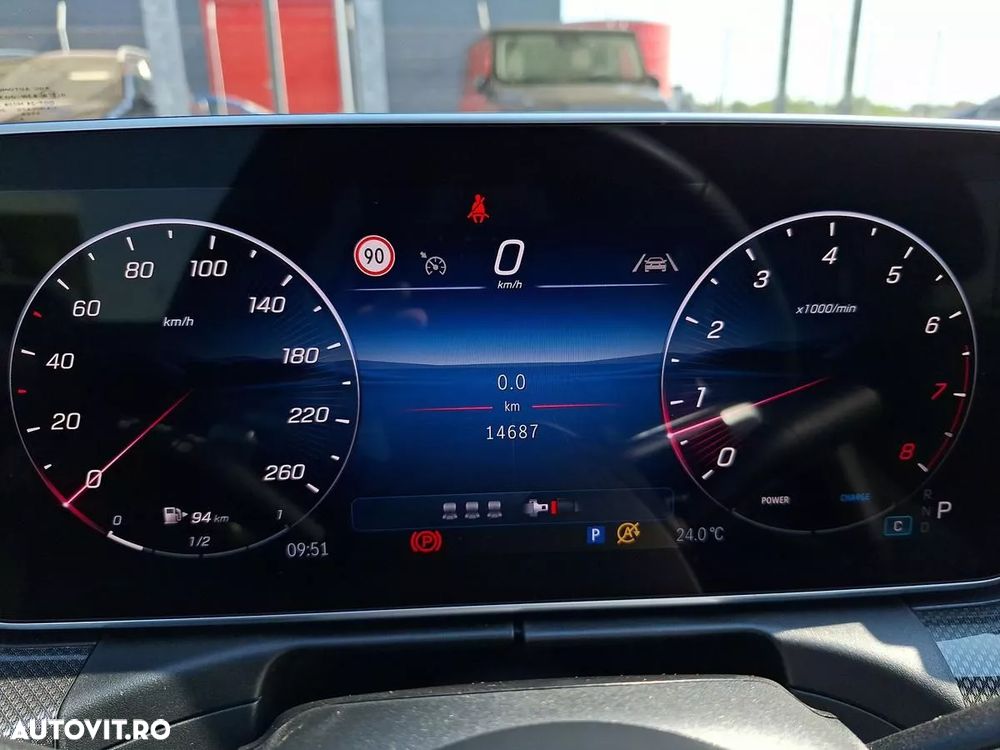 Mercedes-Benz C 300 4Matic 9G-TRONIC Edition AMG Line - 20