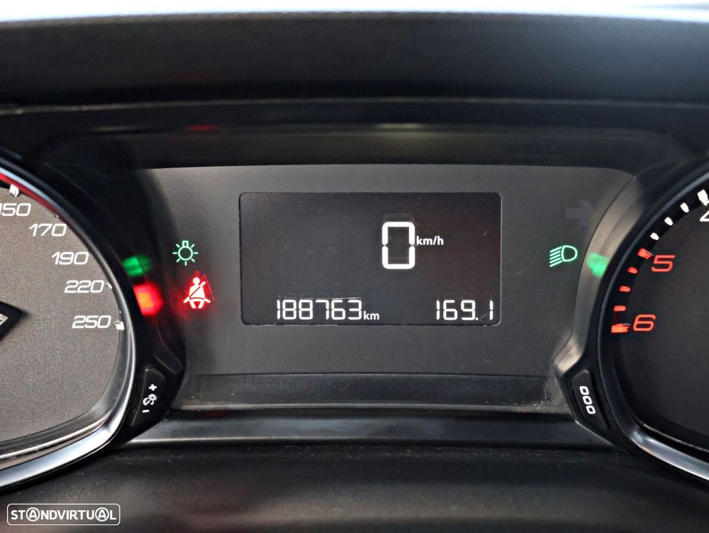 Peugeot 308 1.6 e-HDi Active J17 - 52