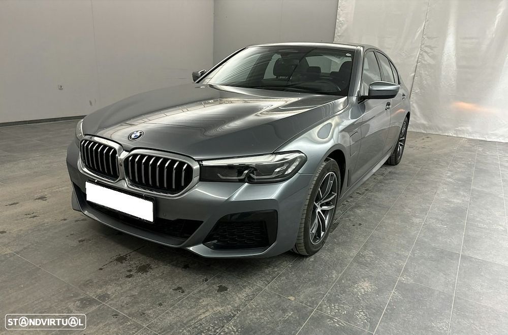 BMW 530 e Aut. Luxury Line - 1