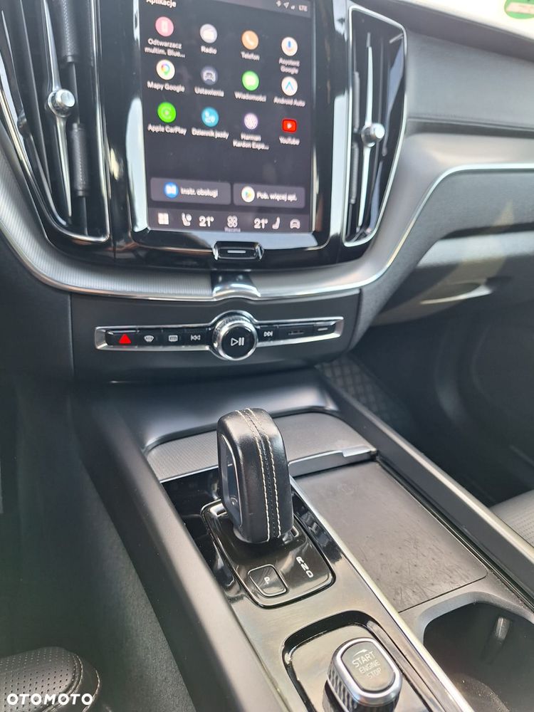 Volvo XC 60 B5 D AWD Geartronic RDesign - 34