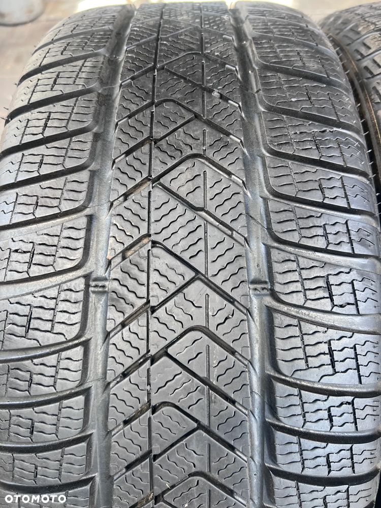 Opony zimowe RSC  255/35R19 225/40R19 Pirelli Sottozero 3 RSC - 2