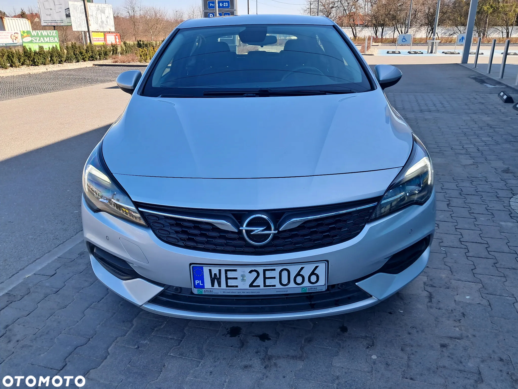 Opel Astra V 1.2 T Edition S&S - 16
