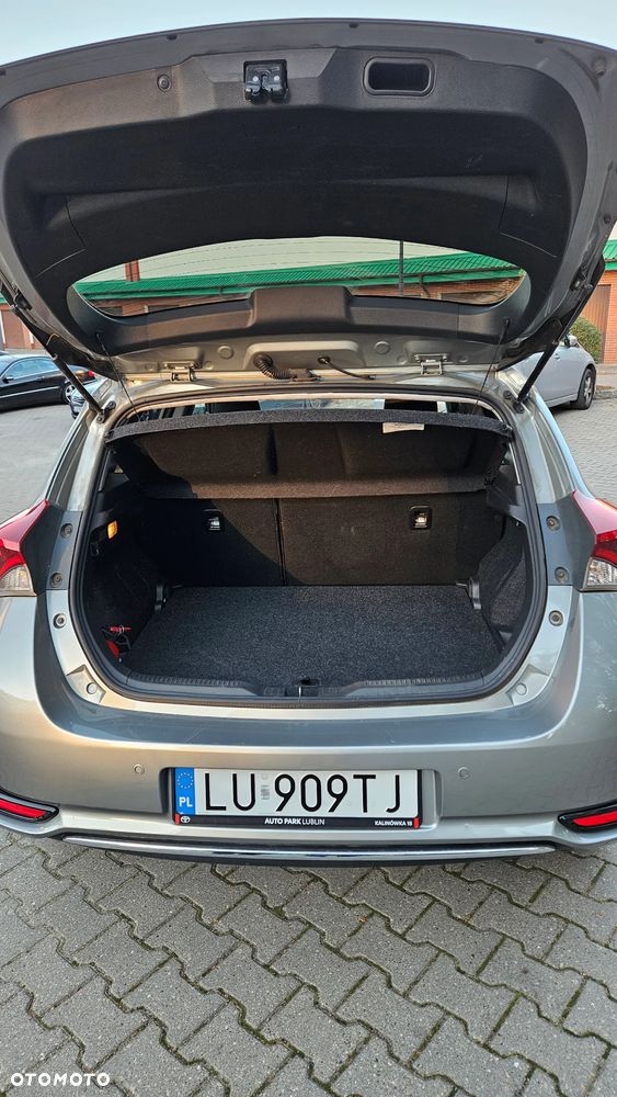 Toyota Auris Hybrid 135 Comfort - 12