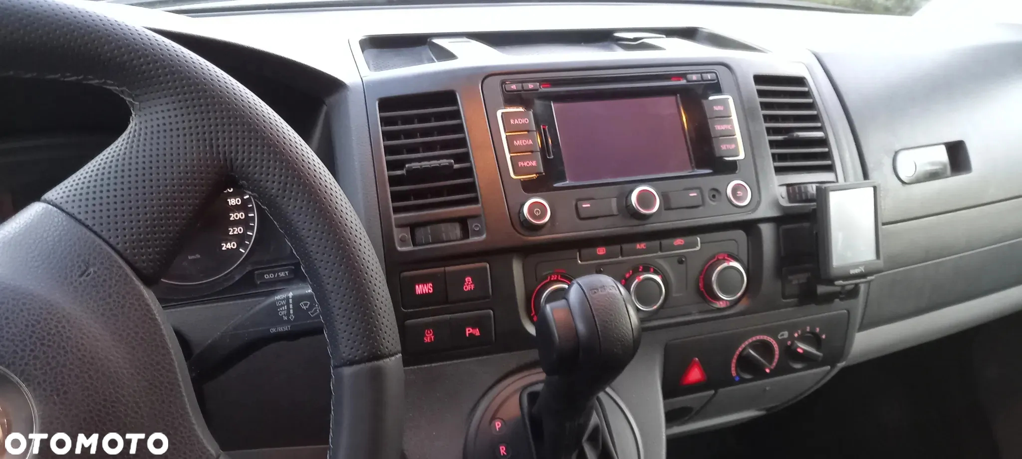 Volkswagen Transporter Caravelle Kurz DSG Comfortline - 33