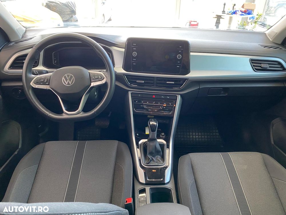 Volkswagen T-Roc 1.5 TSI DSG Life - 17