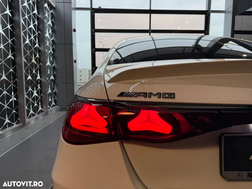 Mercedes-Benz E 53 AMG Hybrid 4Matic+ AMG SPEEDSHIFT TCT 9G - 18