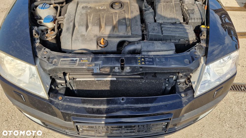 SKODA OCTAVIA II 1.9 TDI PAS PRZÓD - 1