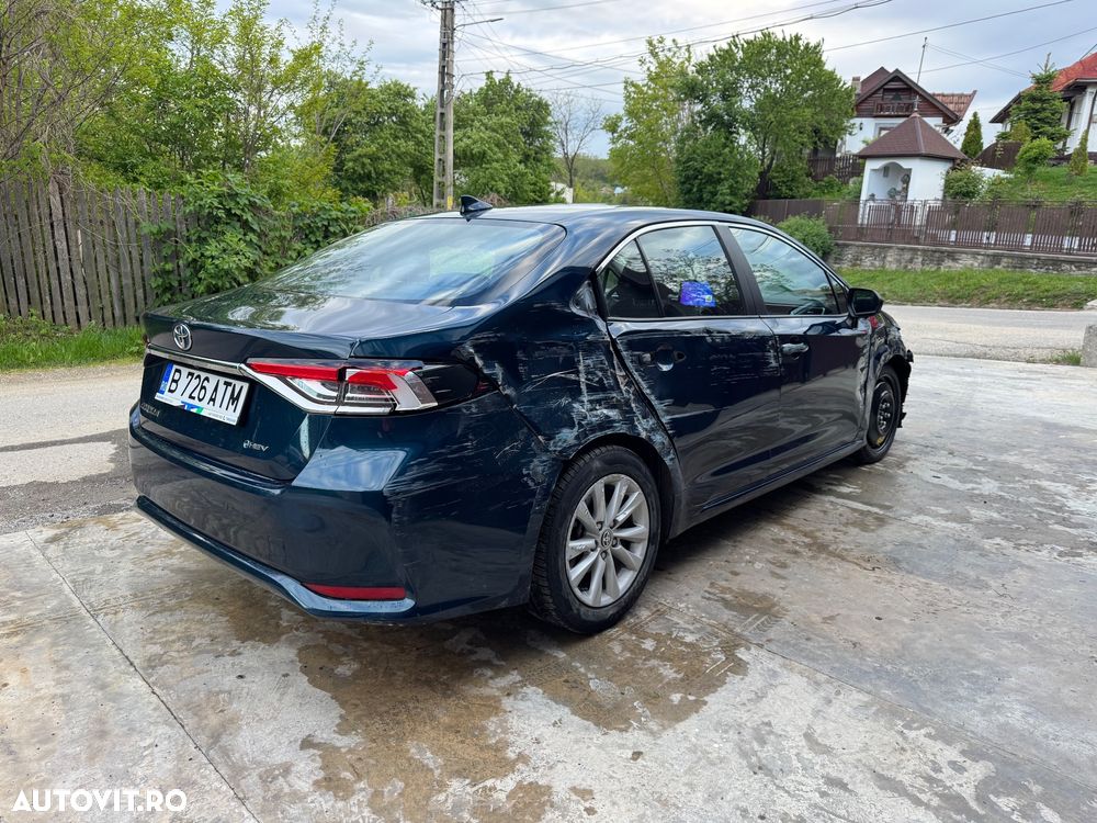 Toyota Corolla 1.8 HSD Business - 10