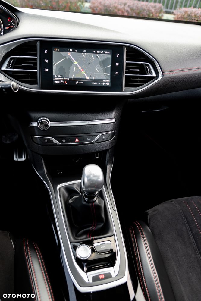 Peugeot 308 THP 205 GT - 38