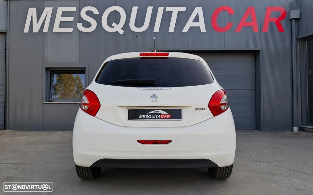 Peugeot 208 1.4 HDi SE Style - 2