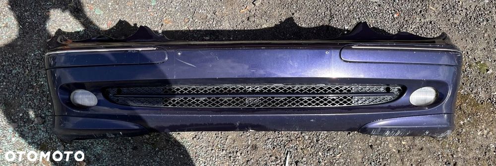 mercedes c-klasa w203 zderzak przód przedni