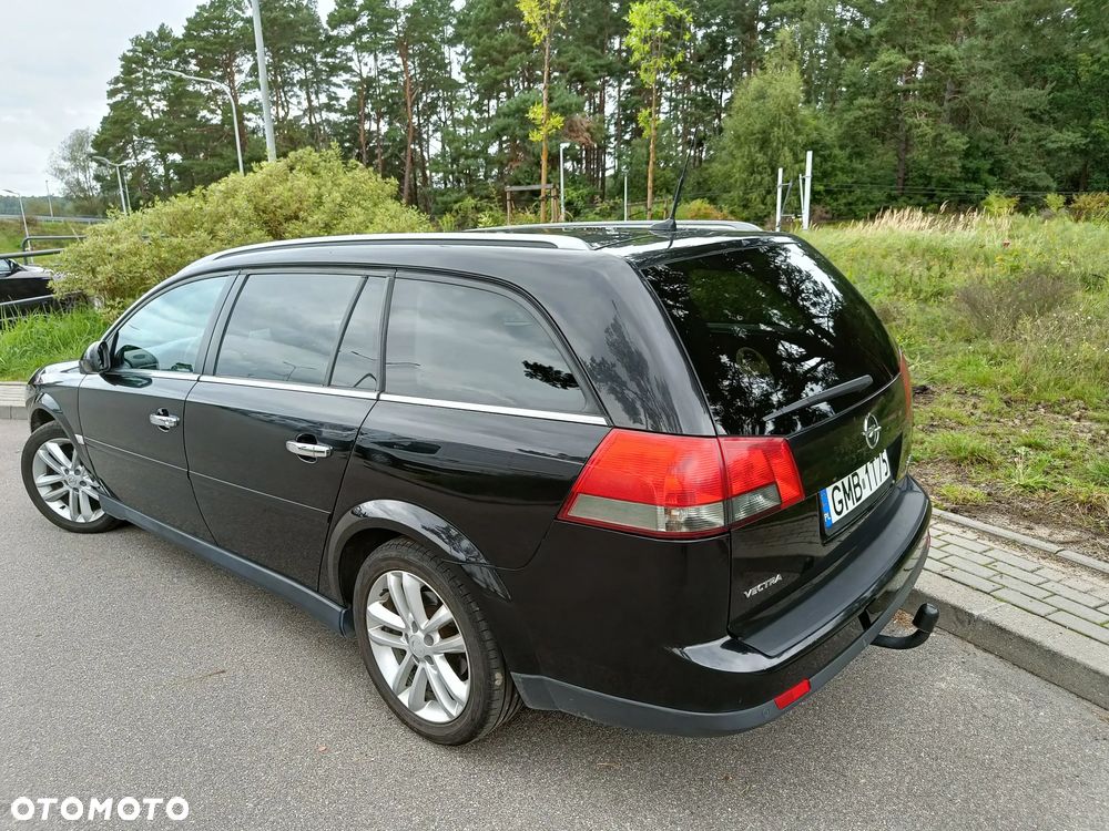 Opel Vectra 1.9 CDTI DPF Cosmo Plus - 2