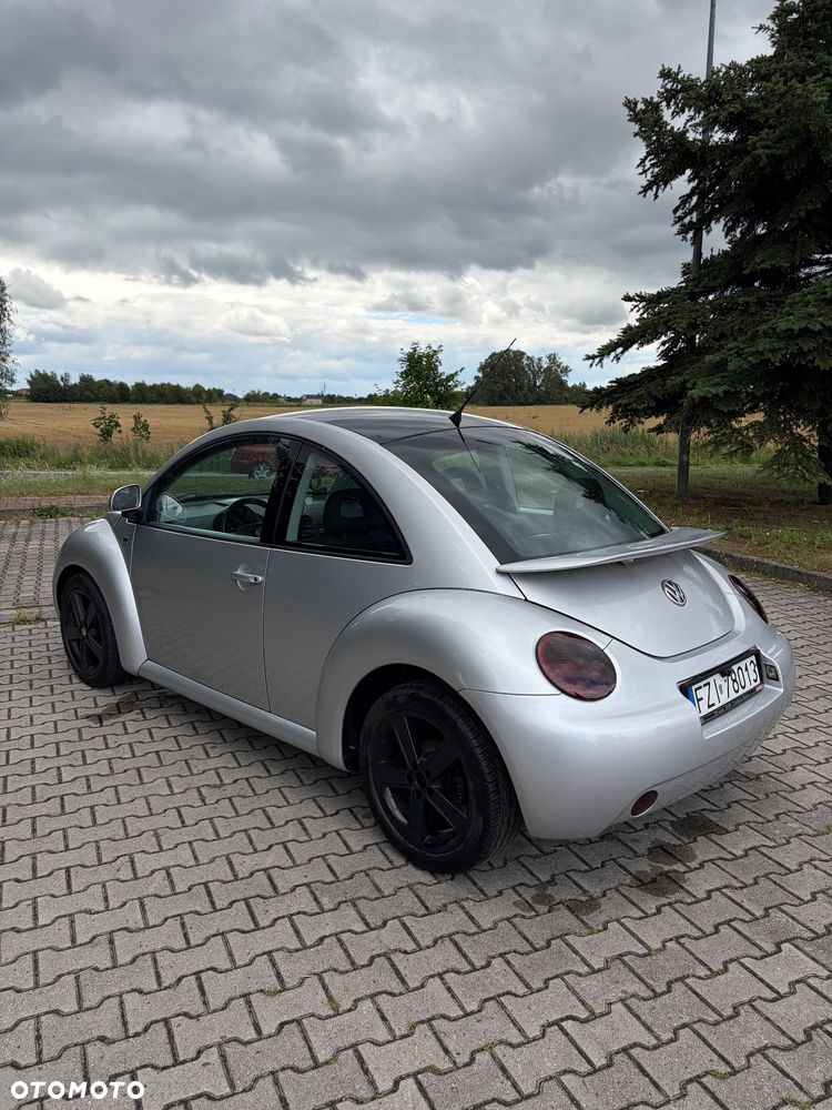Volkswagen Beetle - 4