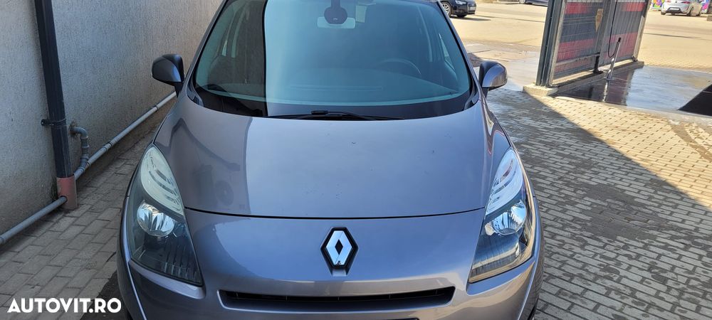 Renault Scenic 1.9 dCi FAP Privilege - 1