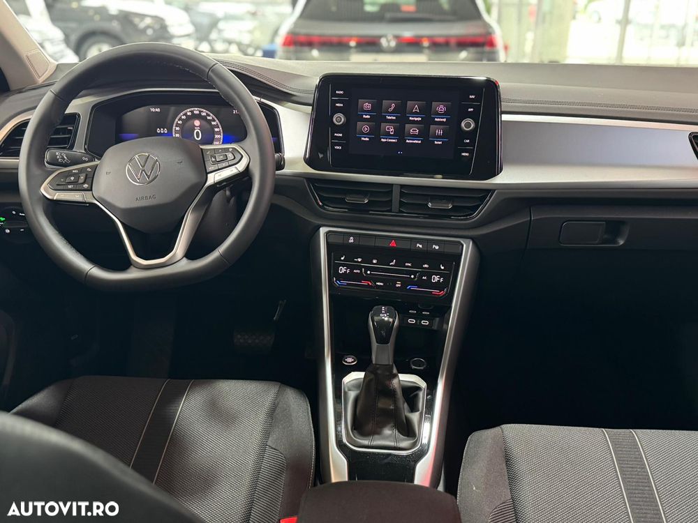 Volkswagen T-Roc 1.5 TSI DSG Life - 8