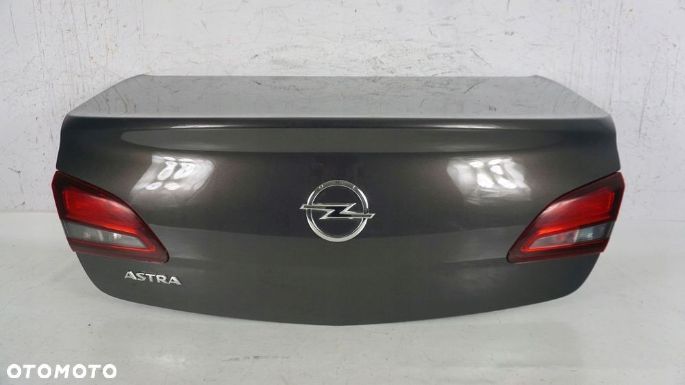 KLAPA TYŁ TYLNA TYLNIA OPEL ASTRA 4 SEDAN IV J 4D Z190 - 1