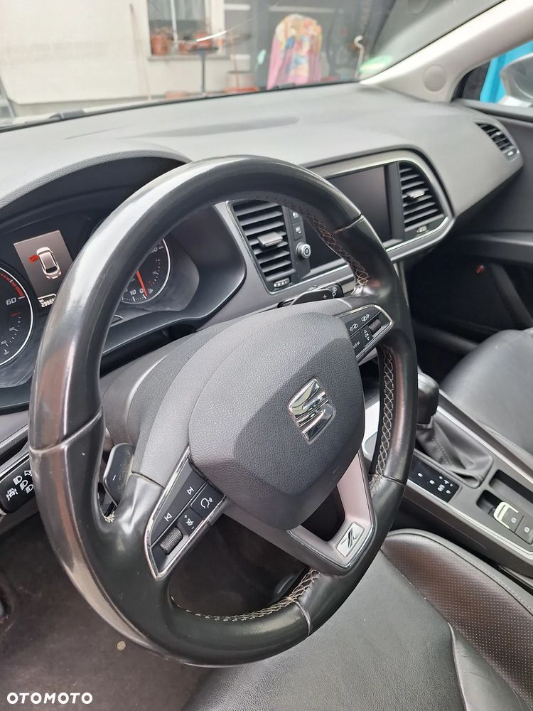 Seat Leon 2.0 TDI DPF Start&Stop DSG XCELLENCE - 26