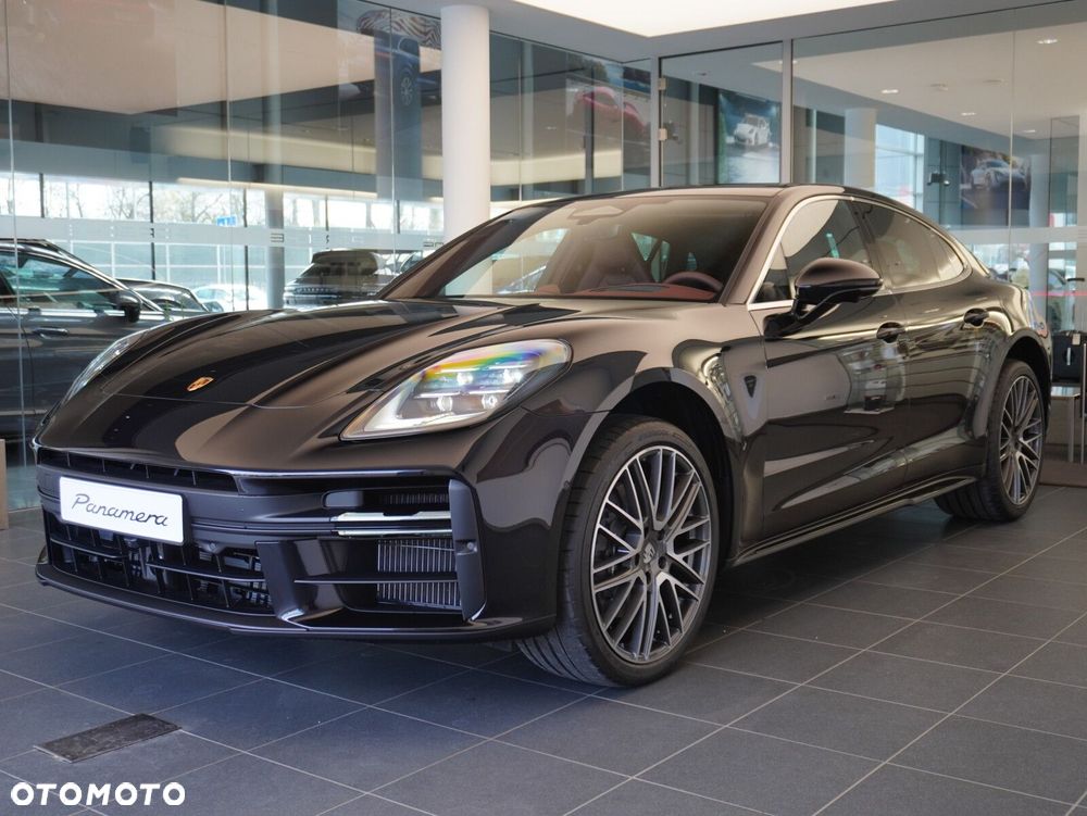 Porsche Panamera 4 - 5