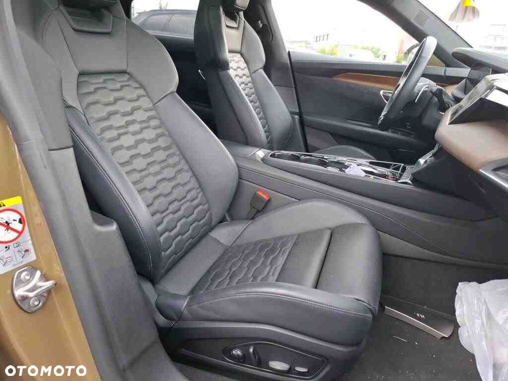 Audi e-tron GT - 9