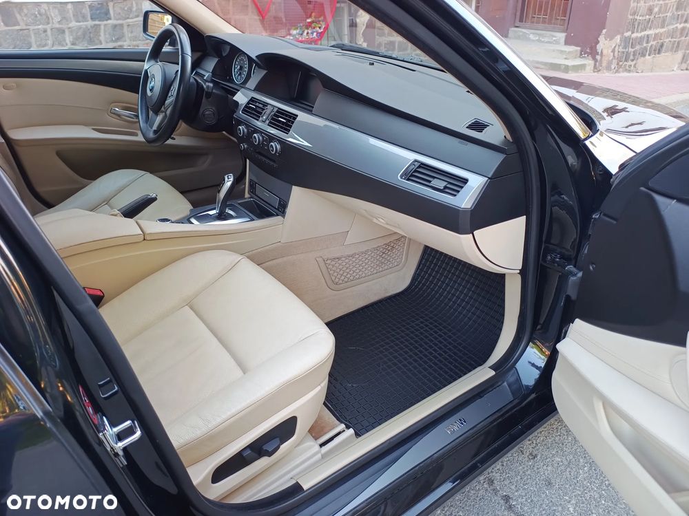BMW Seria 5 - 14